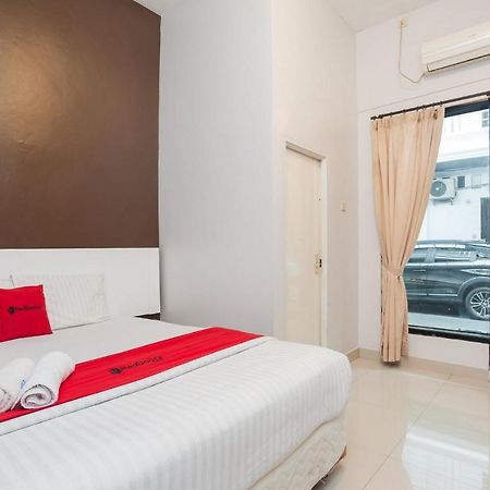 Reddoorz Syariah Near Taman Air Mancur Bogor Hotel Екстериор снимка