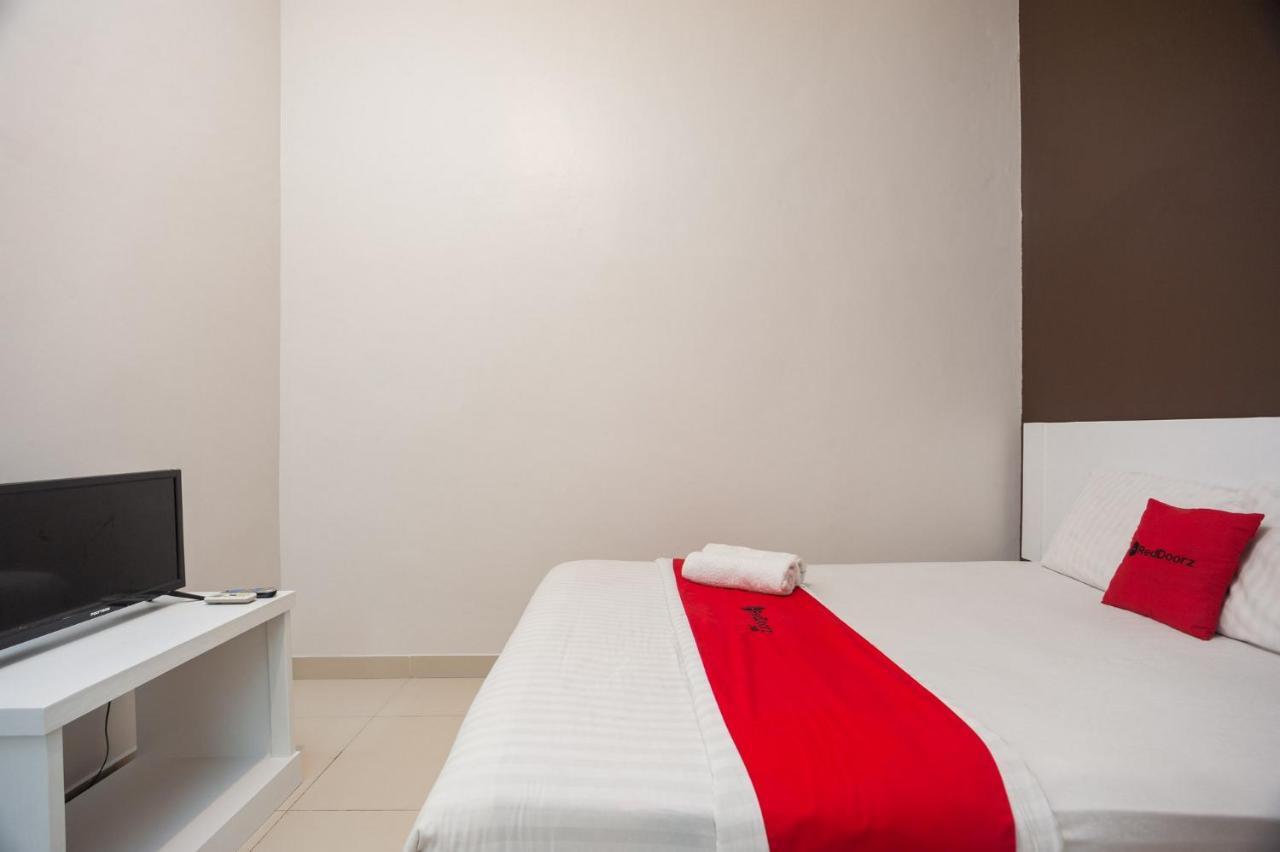 Reddoorz Syariah Near Taman Air Mancur Bogor Hotel Екстериор снимка