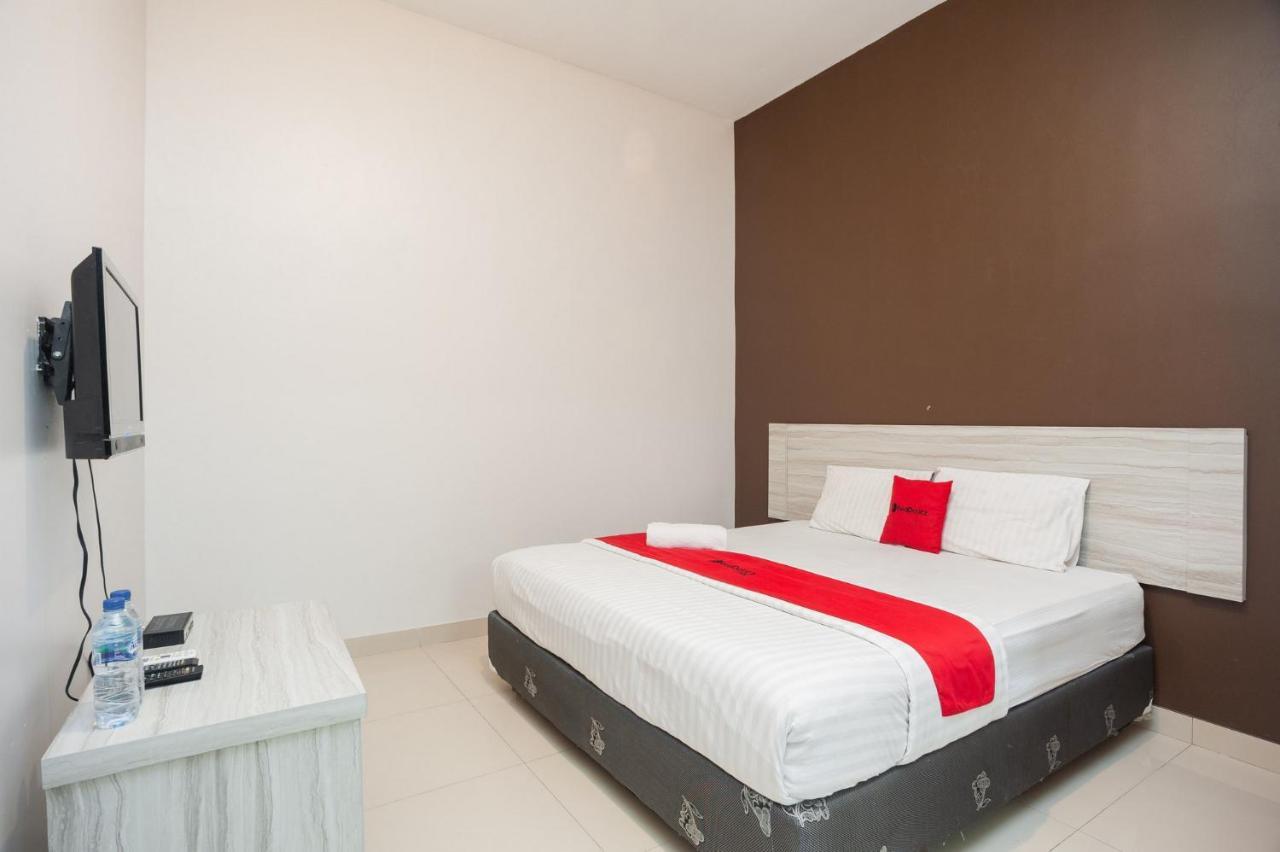 Reddoorz Syariah Near Taman Air Mancur Bogor Hotel Екстериор снимка