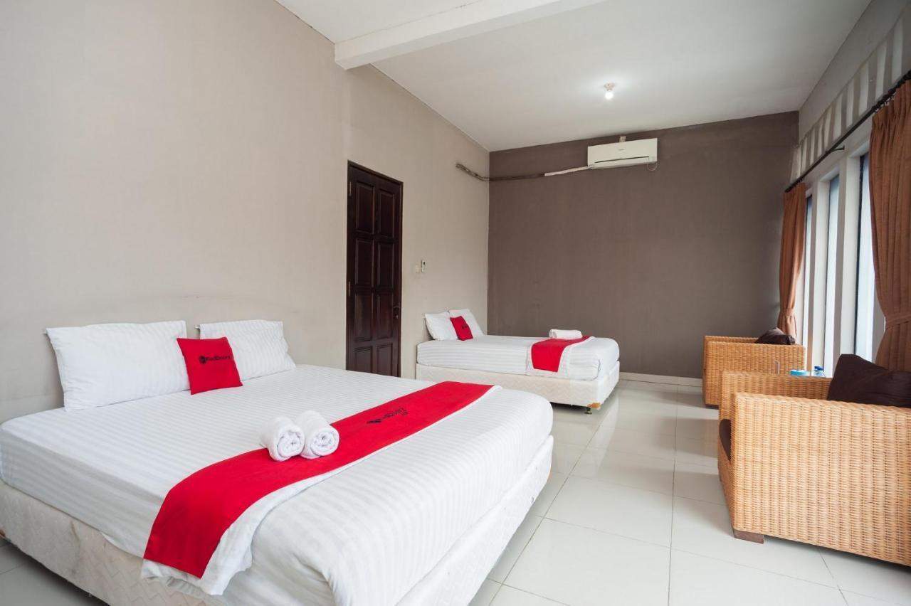 Reddoorz Syariah Near Taman Air Mancur Bogor Hotel Екстериор снимка