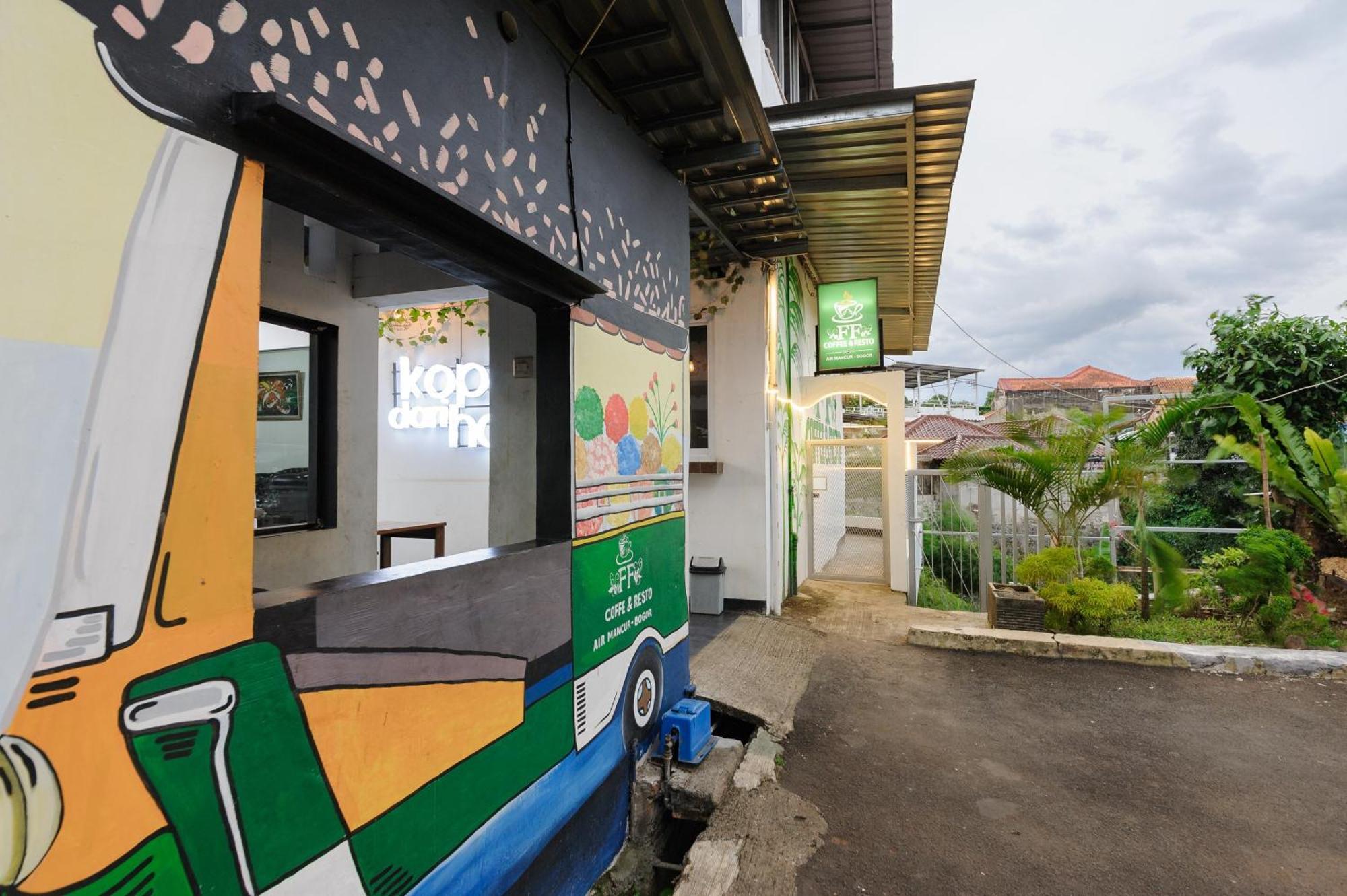 Reddoorz Syariah Near Taman Air Mancur Bogor Hotel Екстериор снимка